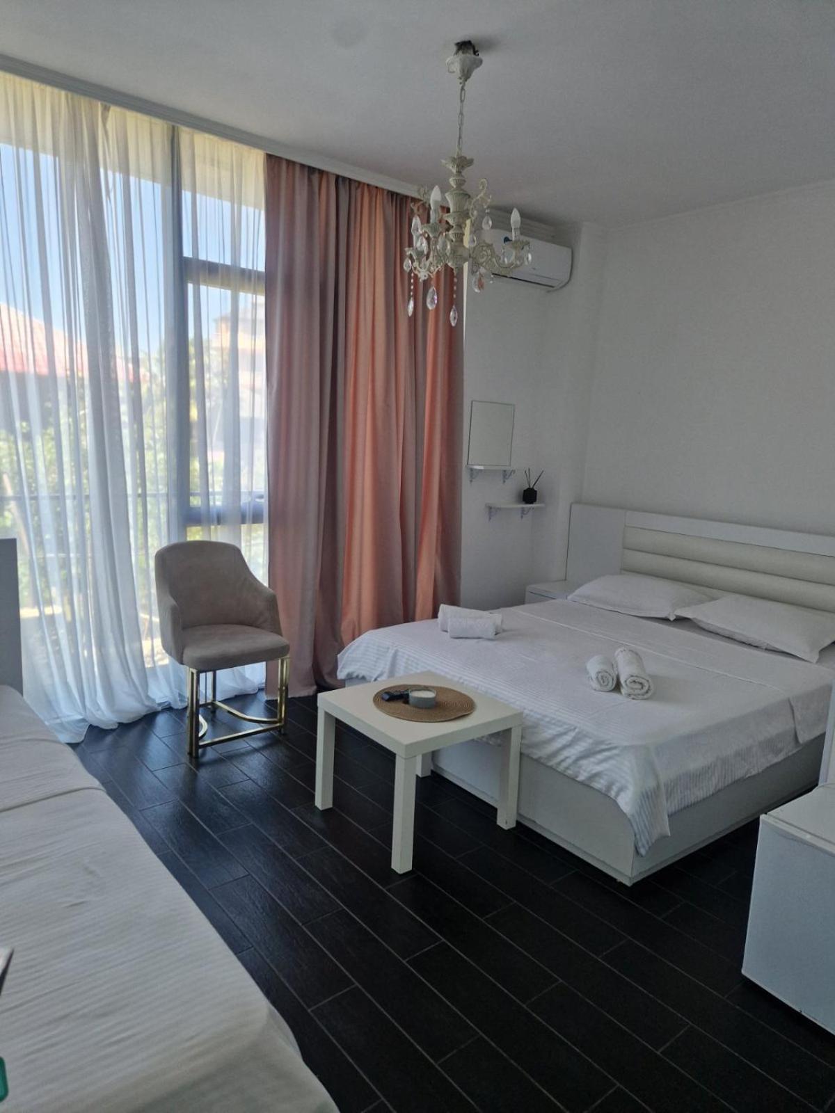 Hotel New House Kobuleti Exteriér fotografie