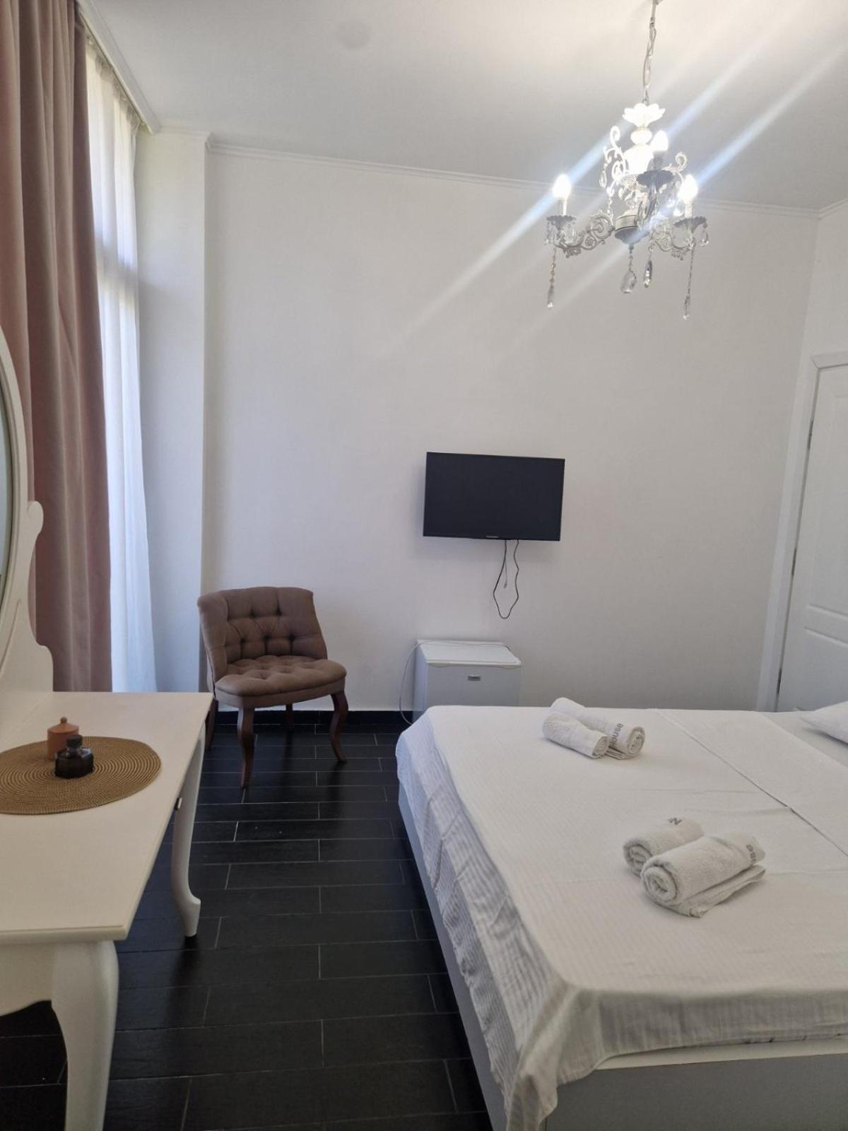 Hotel New House Kobuleti Exteriér fotografie